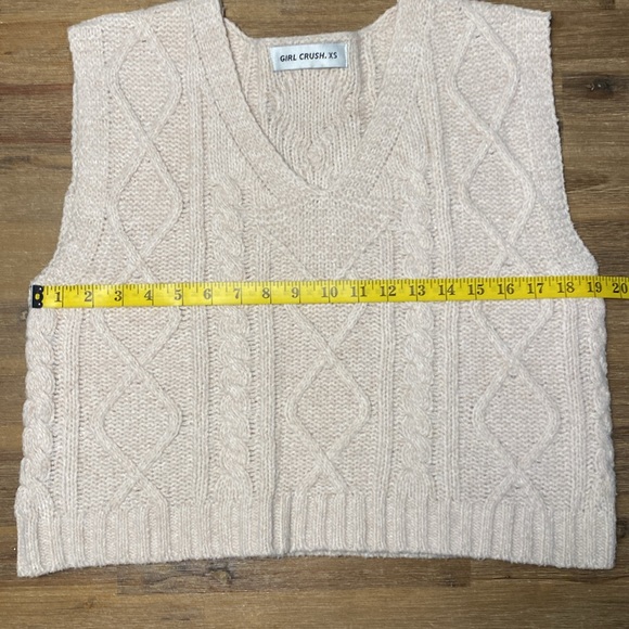 Girl Crush Sleeveless Cable Sweater Vest / Beige / XS - Picture 11 of 11